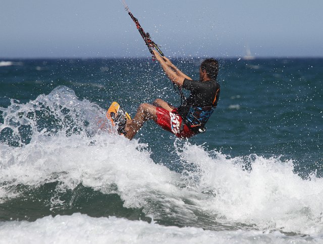 302 Kite surfers.JPG